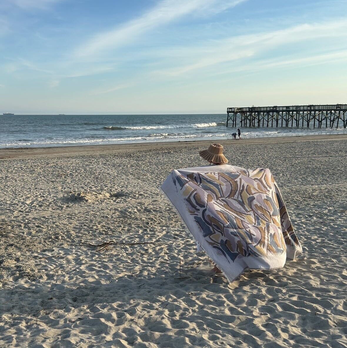 How to Wear a Turkish Towel as a Sarong?  The Loomia