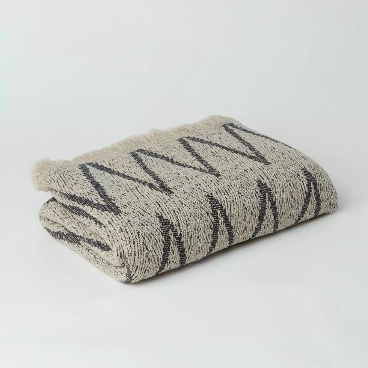 Fahri Zig Zag Pattern Turkish Throw Blanket