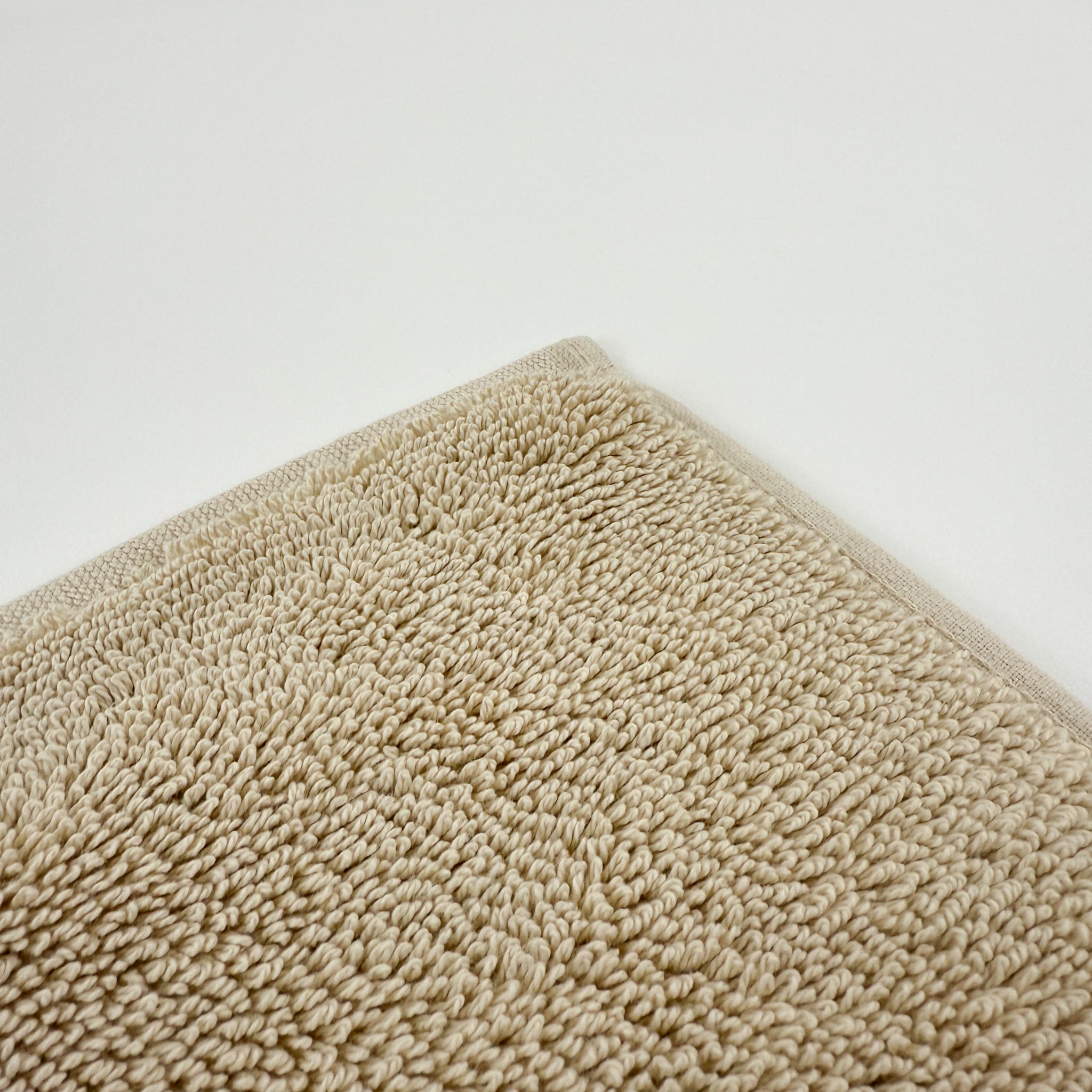 Luxury Bath Towels and Bath Mats
