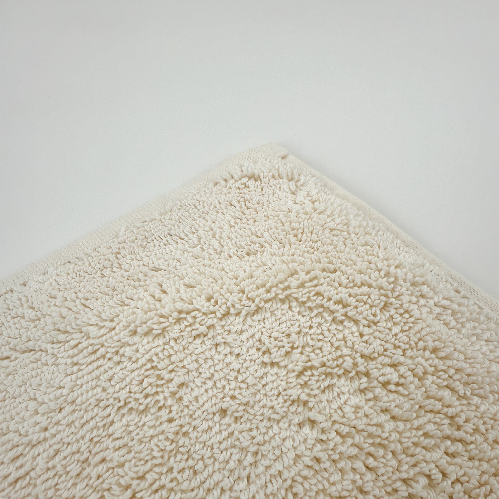 Luxury Bath Towels and Bath Mats