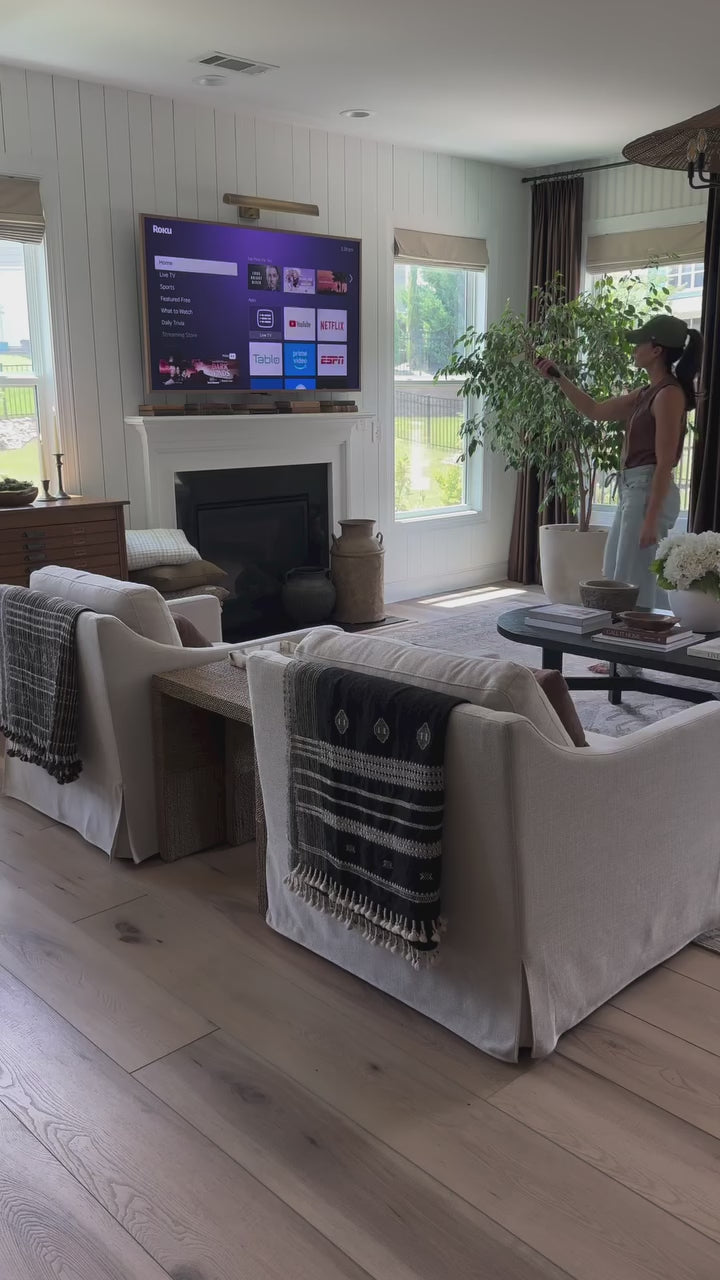 Kelly Handwoven Pillow