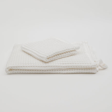 #color_white, #size_One Bath One Hand Towel Set
