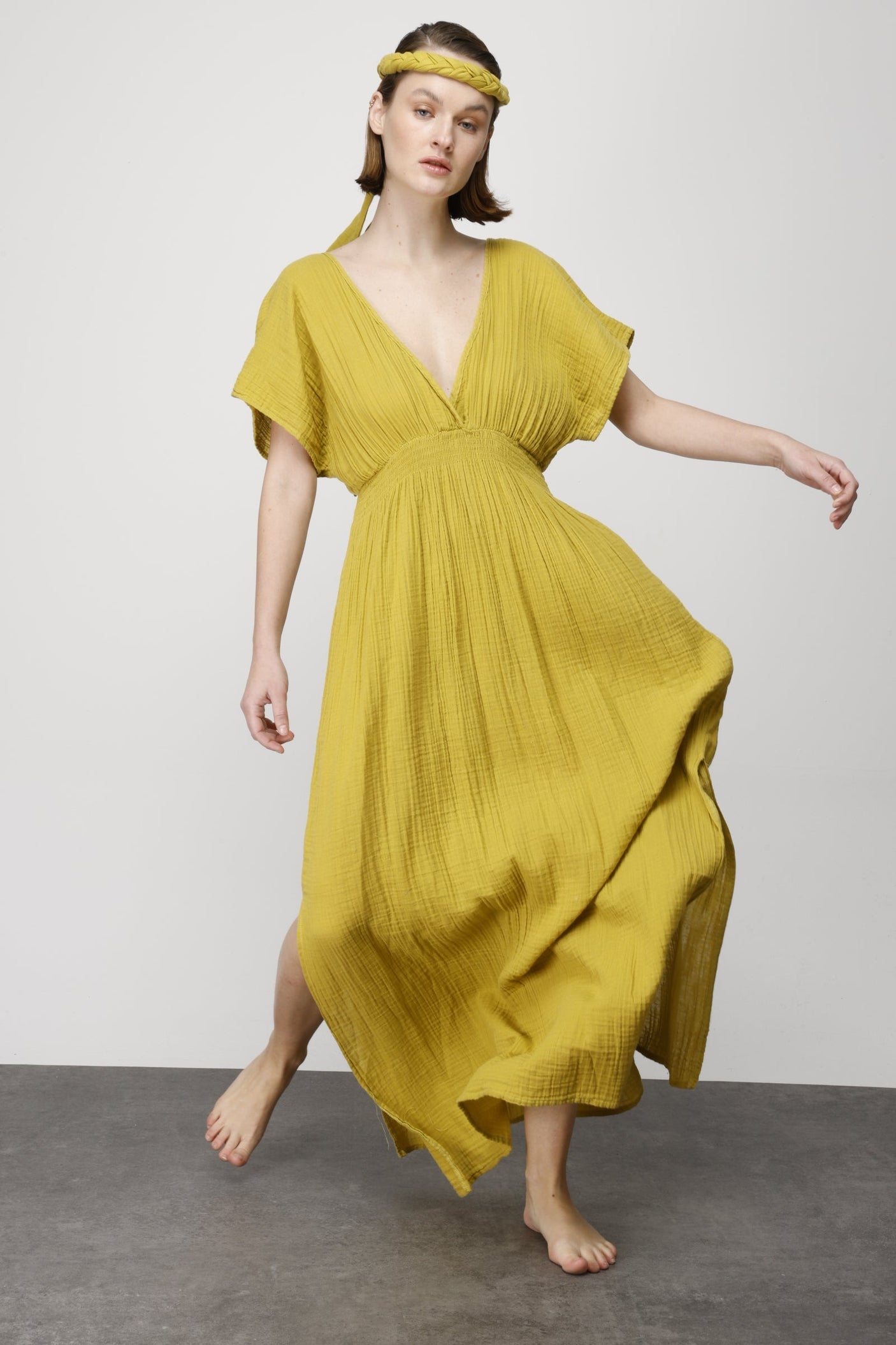 #color_CHARTREUSE