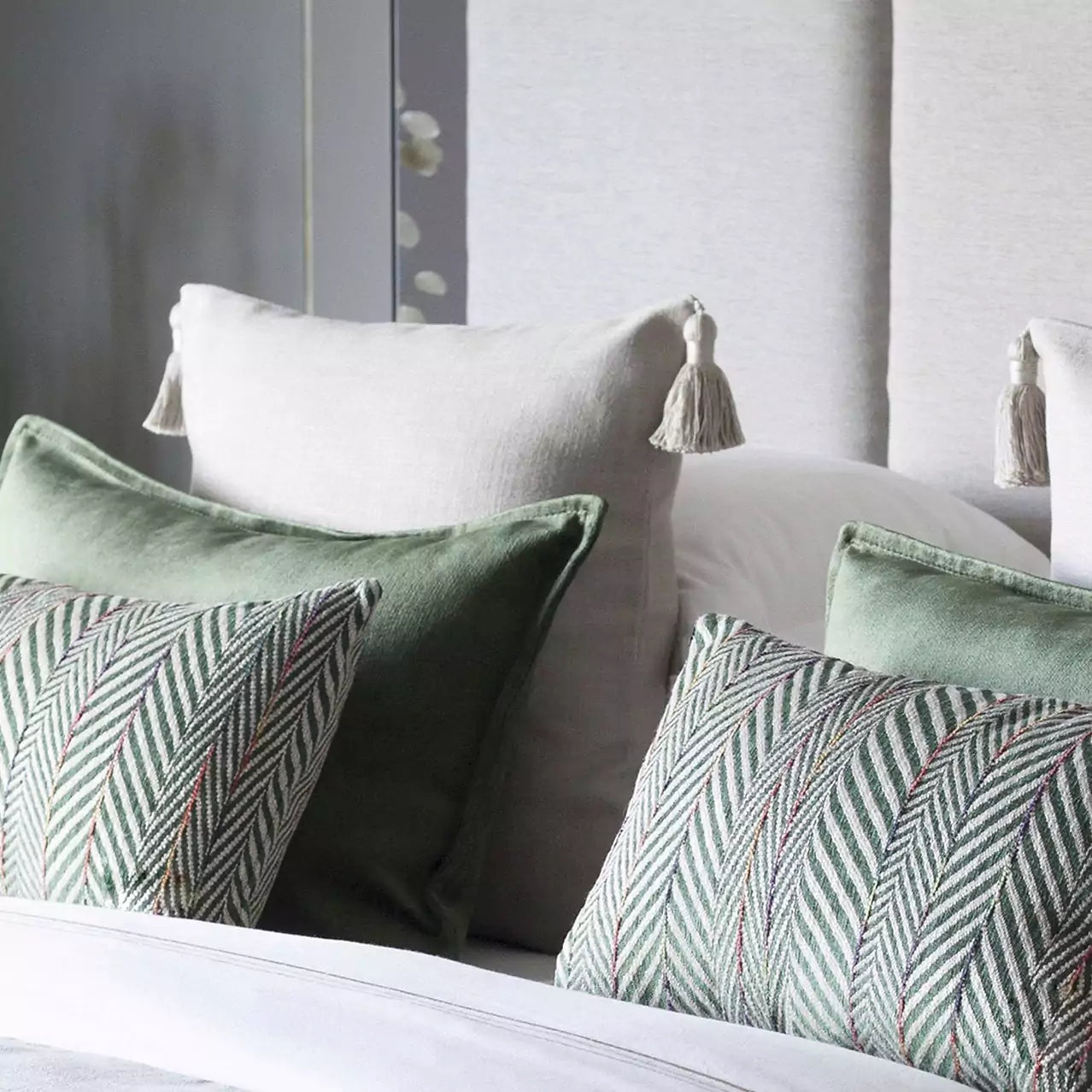 Bed Runner and 6 Pieces Green and Beige Pillow Set