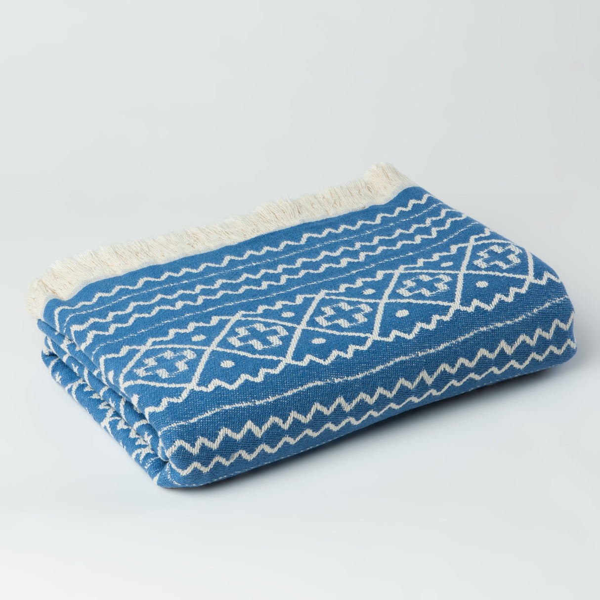 Moon | Geometric Motif Throw Blanket