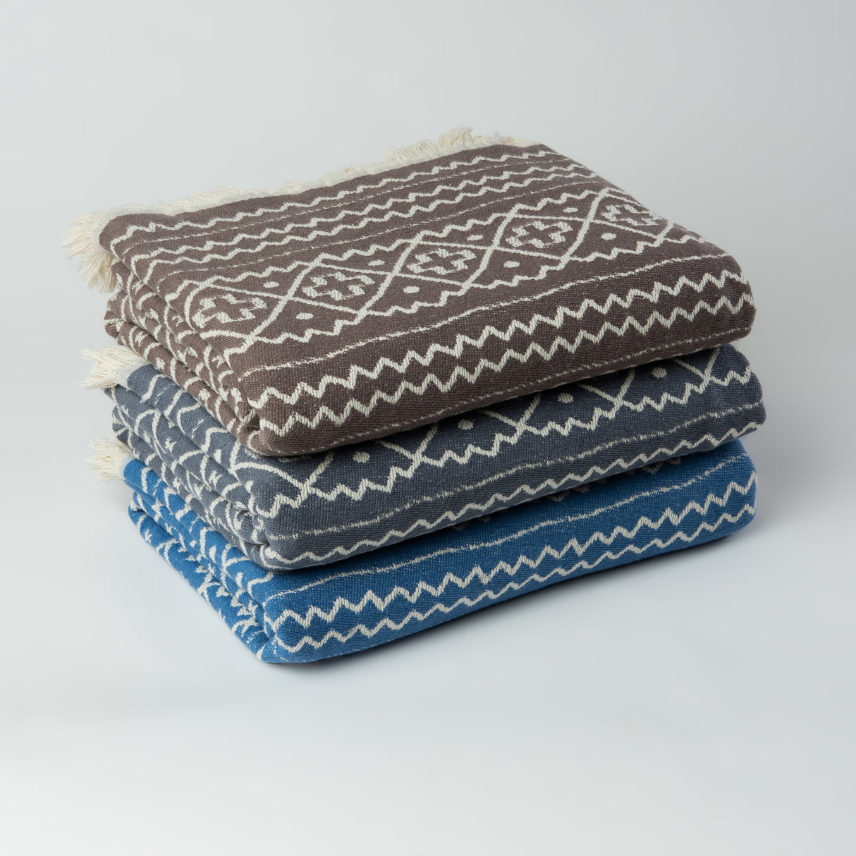 Moon | Geometric Motif Throw Blanket