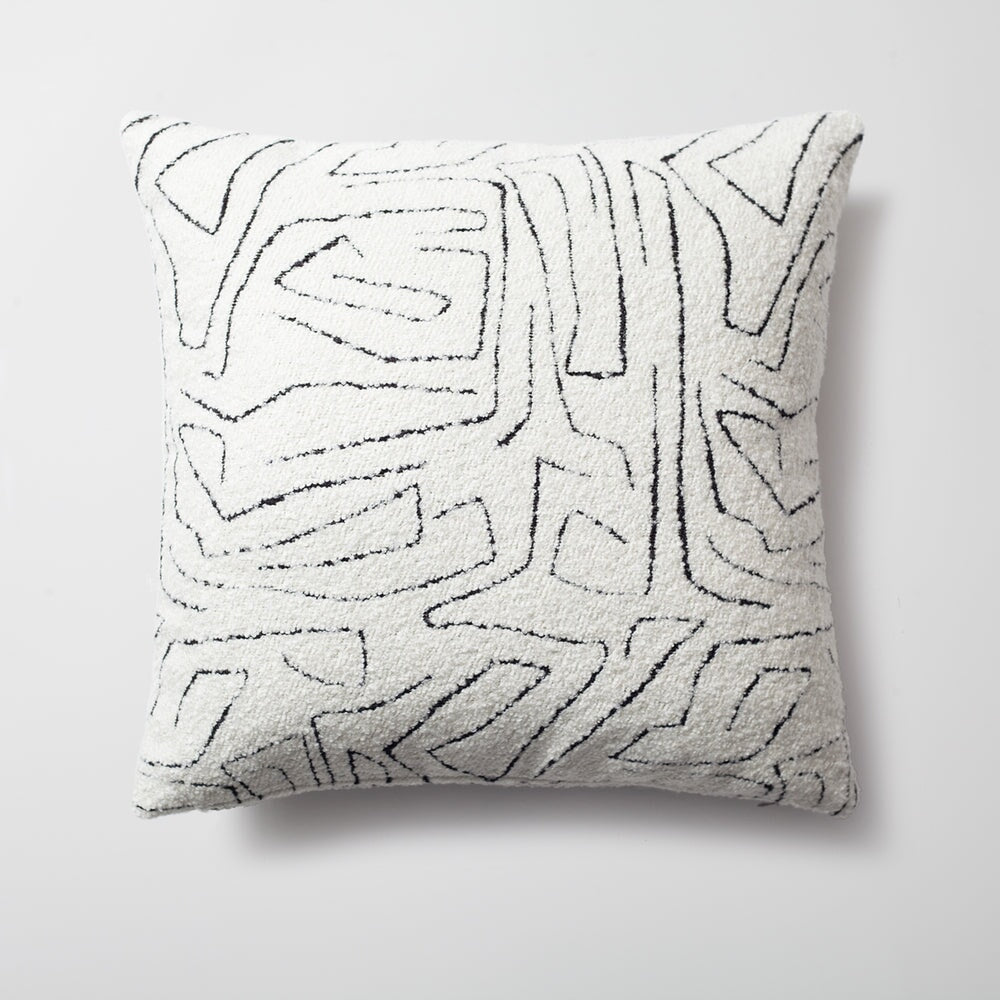 Maya Minimal Design Throw Pillow