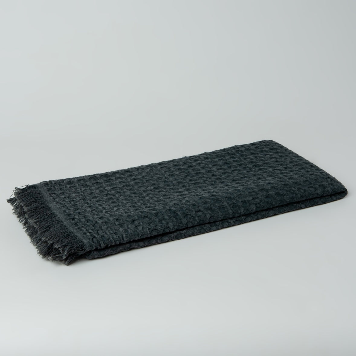 Linda Vintage Waffle Weave Stonewashed 100% Turkish Cotton Bath Towel