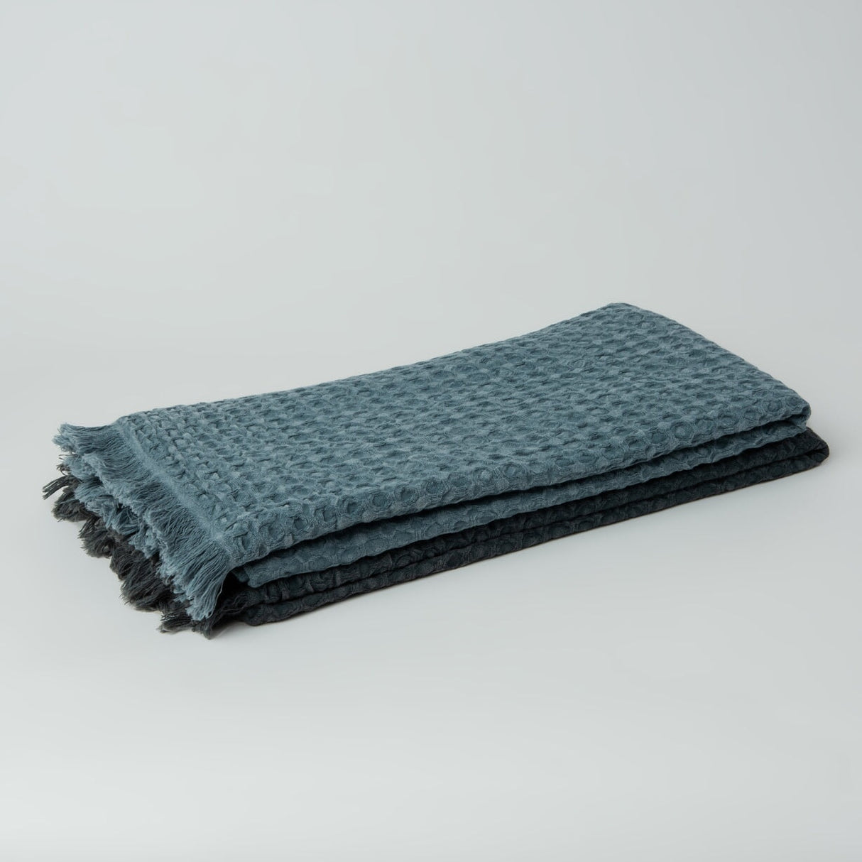 Linda Vintage Waffle Weave Stonewashed 100% Turkish Cotton Bath Towel