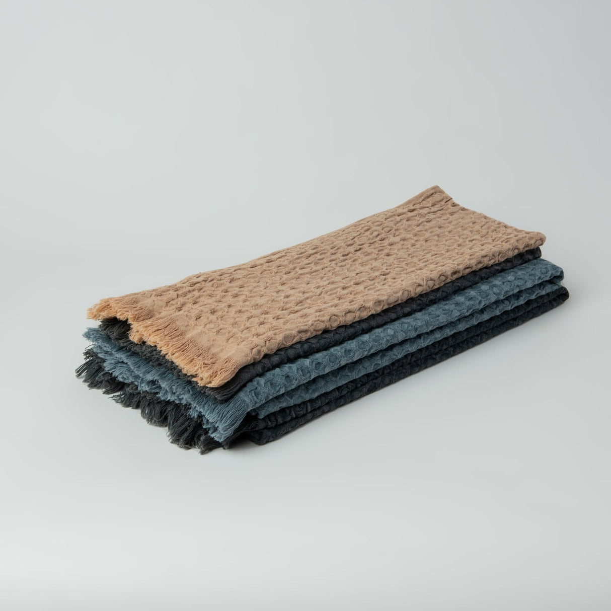 Linda Vintage Waffle Weave Stonewashed 100% Turkish Cotton Bath Towel