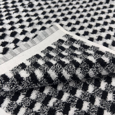 Ruth Dots Turkish Bath Towel With Finished Edge