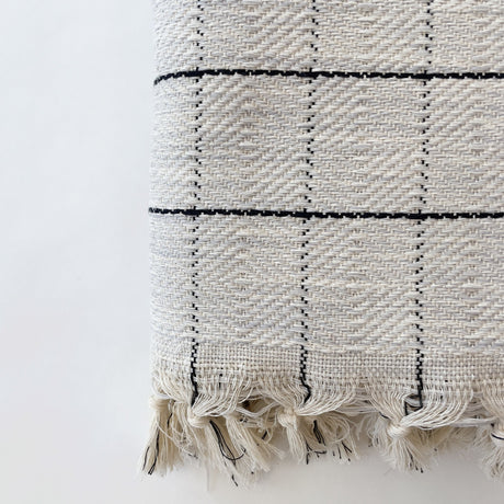 Naz | 100% Turkish Cotton XL Throw Blanket - The Loomia