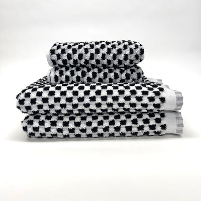 Ruth Dots Turkish Bath Towel With Finished Edge