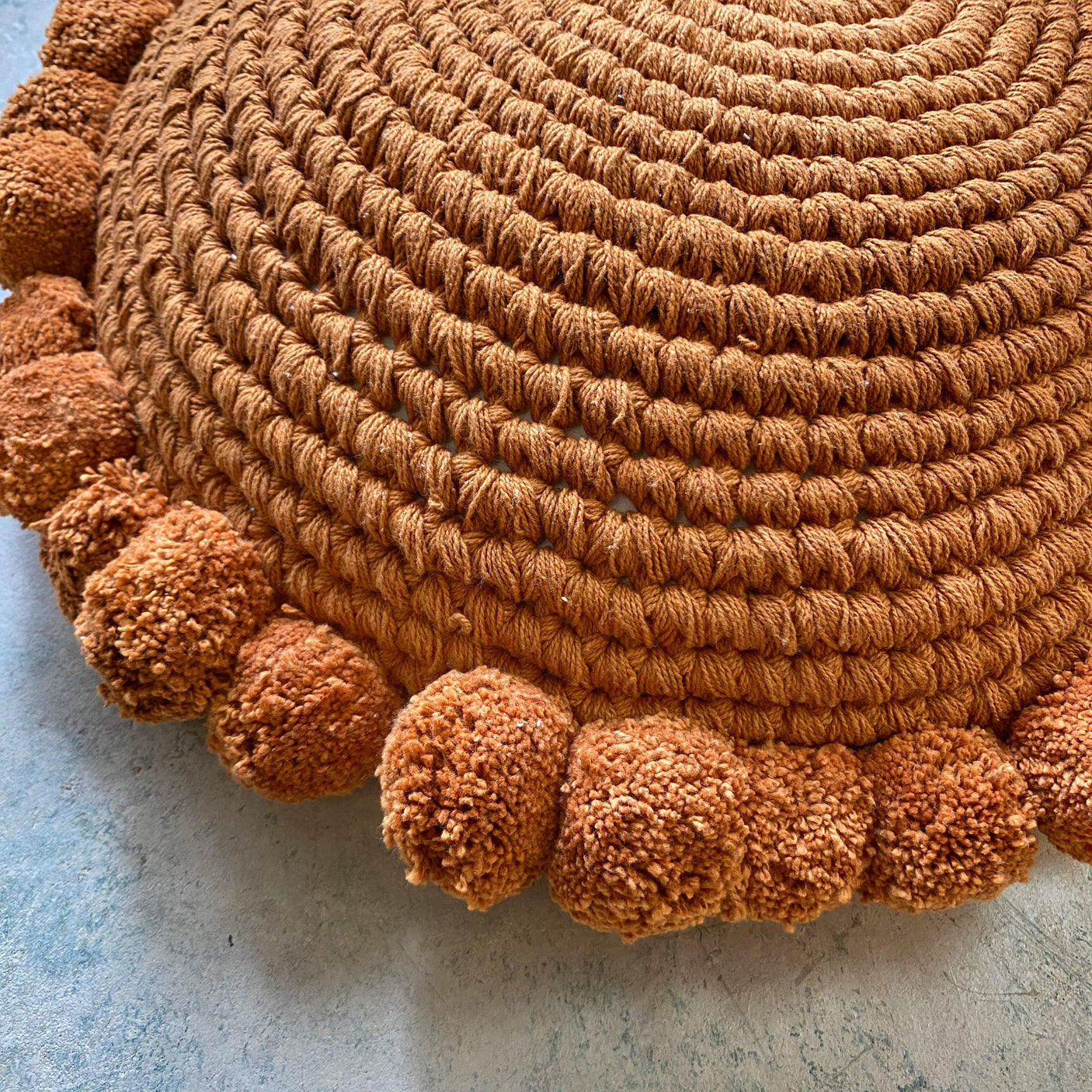 Stacey Round Throw Pillow - The Loomia