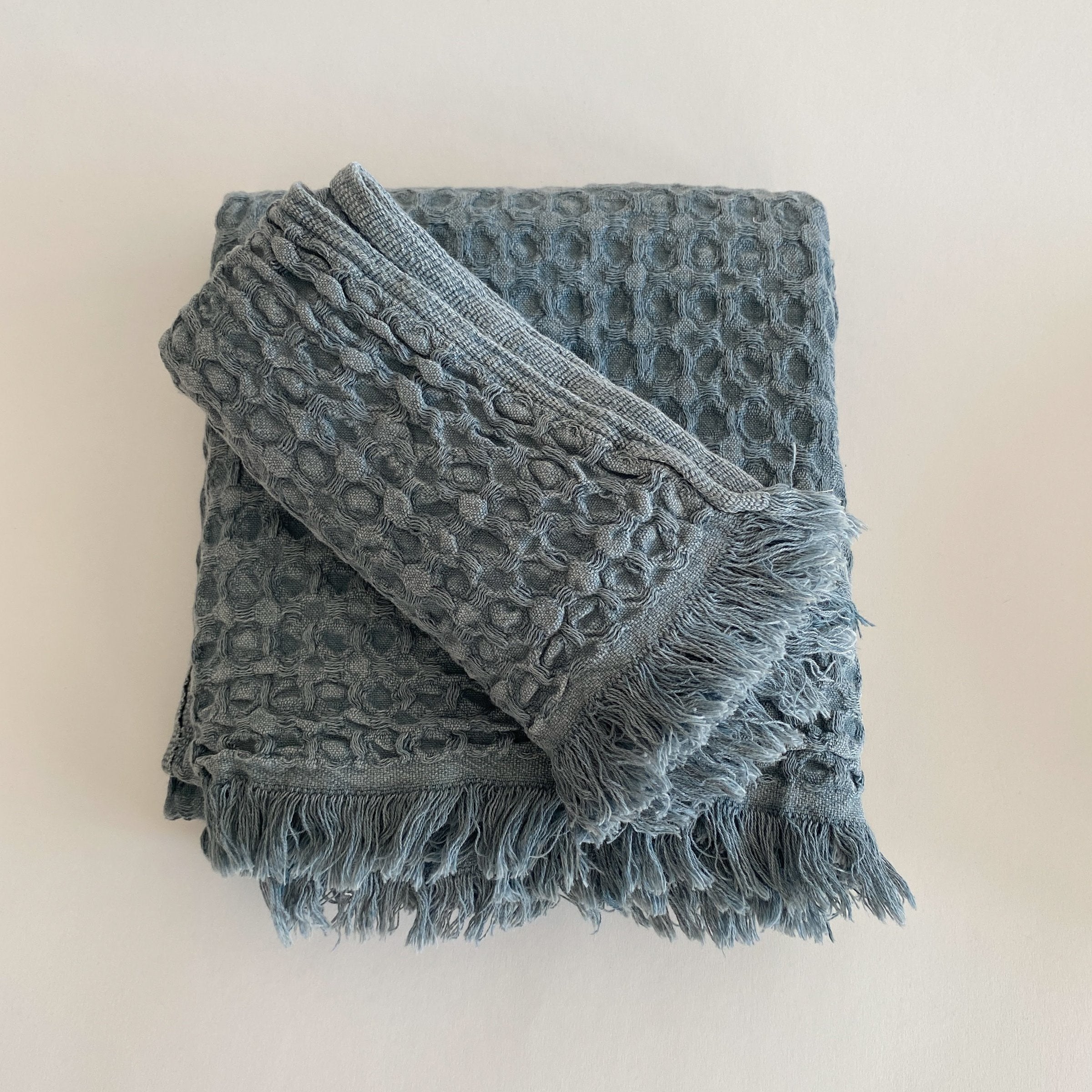 Linda Vintage Waffle Weave Stonewashed Turkish Cotton Towel - The Loomia