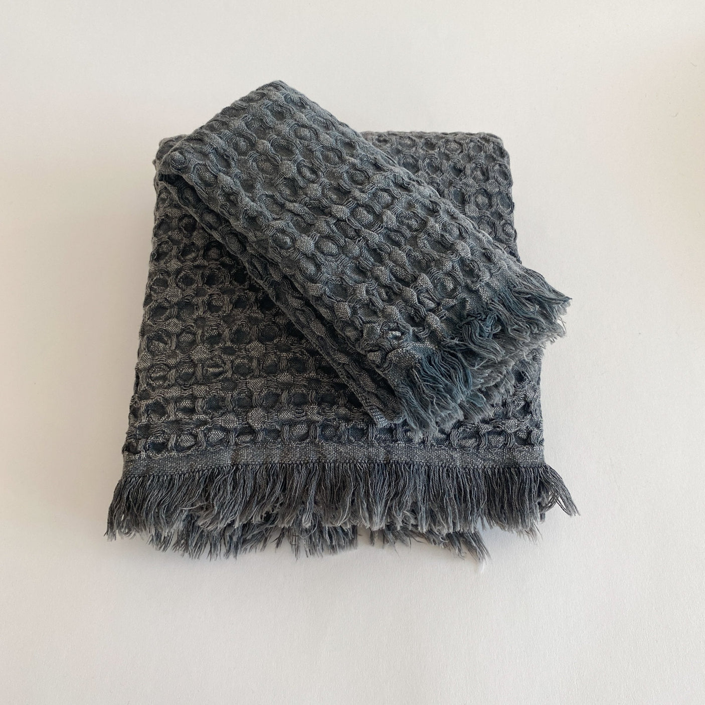 Linda Vintage Waffle Weave Stonewashed Turkish Cotton Towel - The Loomia